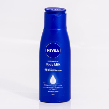 Nivea Body Milk 75ml - 1